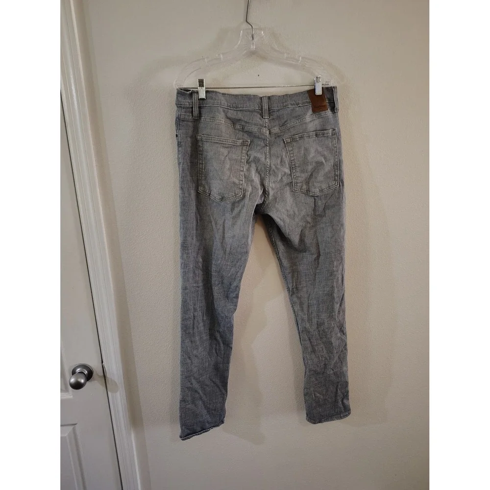 Goodfellow & Co Mens Slim Fit Jeans Light Wash Gray Denim 36x32